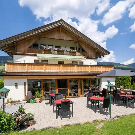 Haus Tirol Hotell