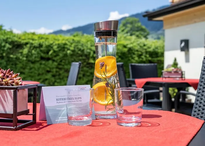 酒店 Haus Tirol 2*