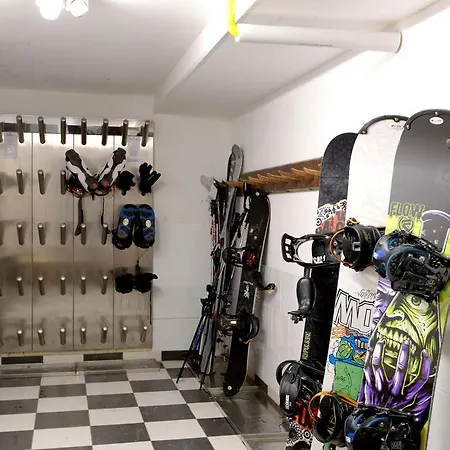 호텔 Haus Tirol 브릭센임탈