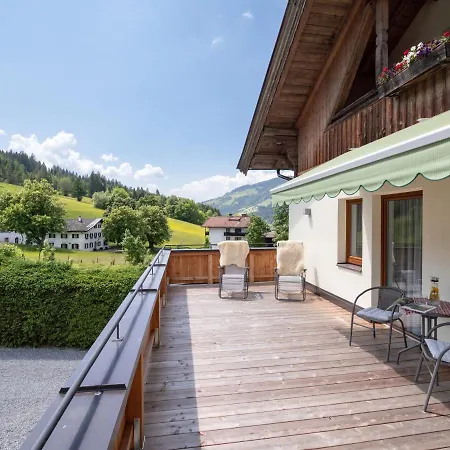 Haus Tirol 브릭센임탈