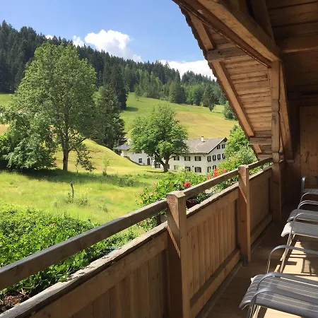 Haus Tirol 브릭센임탈