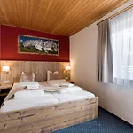 Hotel Haus Tirol Brixen im Thale