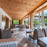 Haus Tirol Hotel 2*